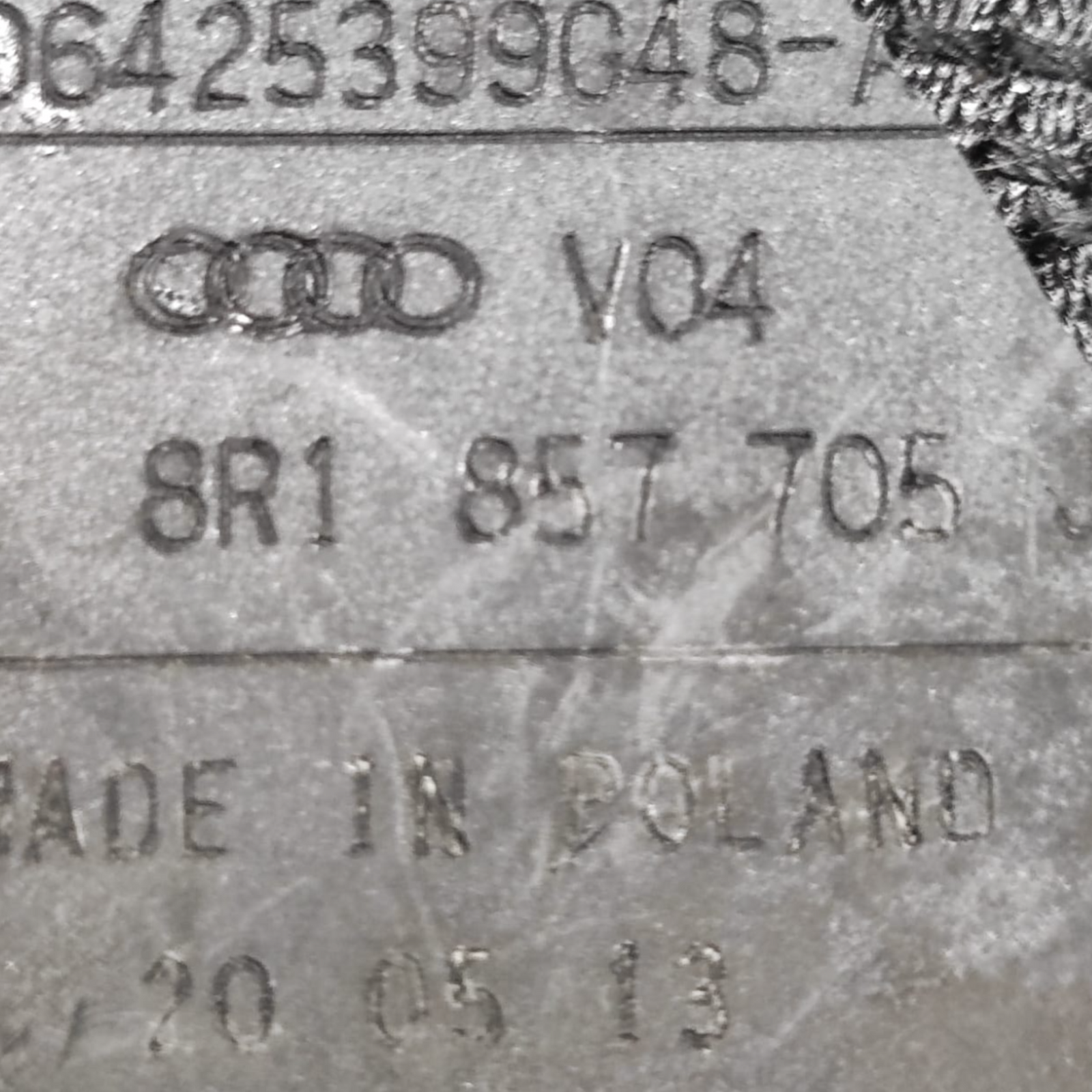 Varnostni pas spredaj levo Audi Q5 8R koda: 8r1857705j (2008-2017)