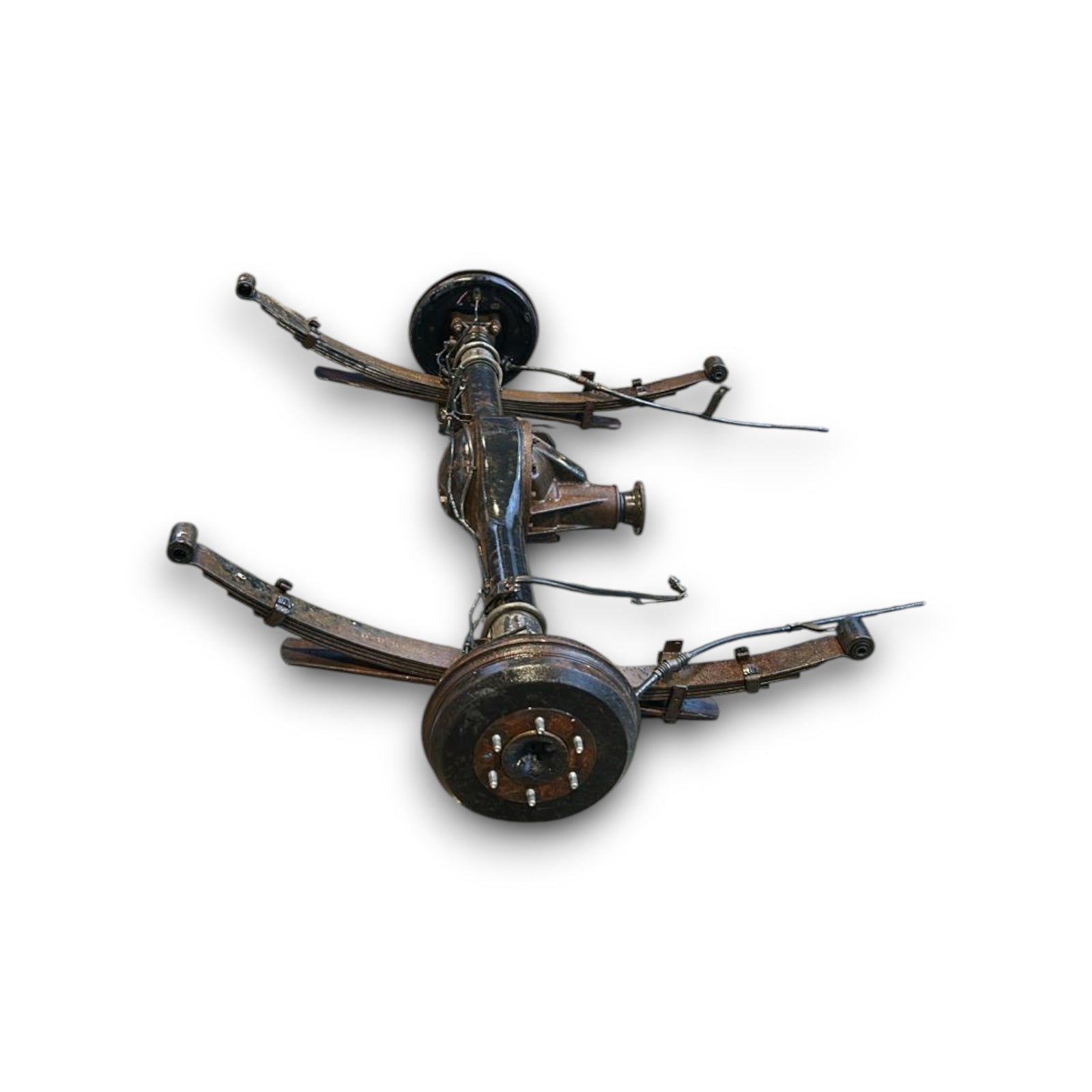 Zadnja prečka (z bobni) Isuzu D - Max 2.5 dizel (2002 > 2011) + diferencial