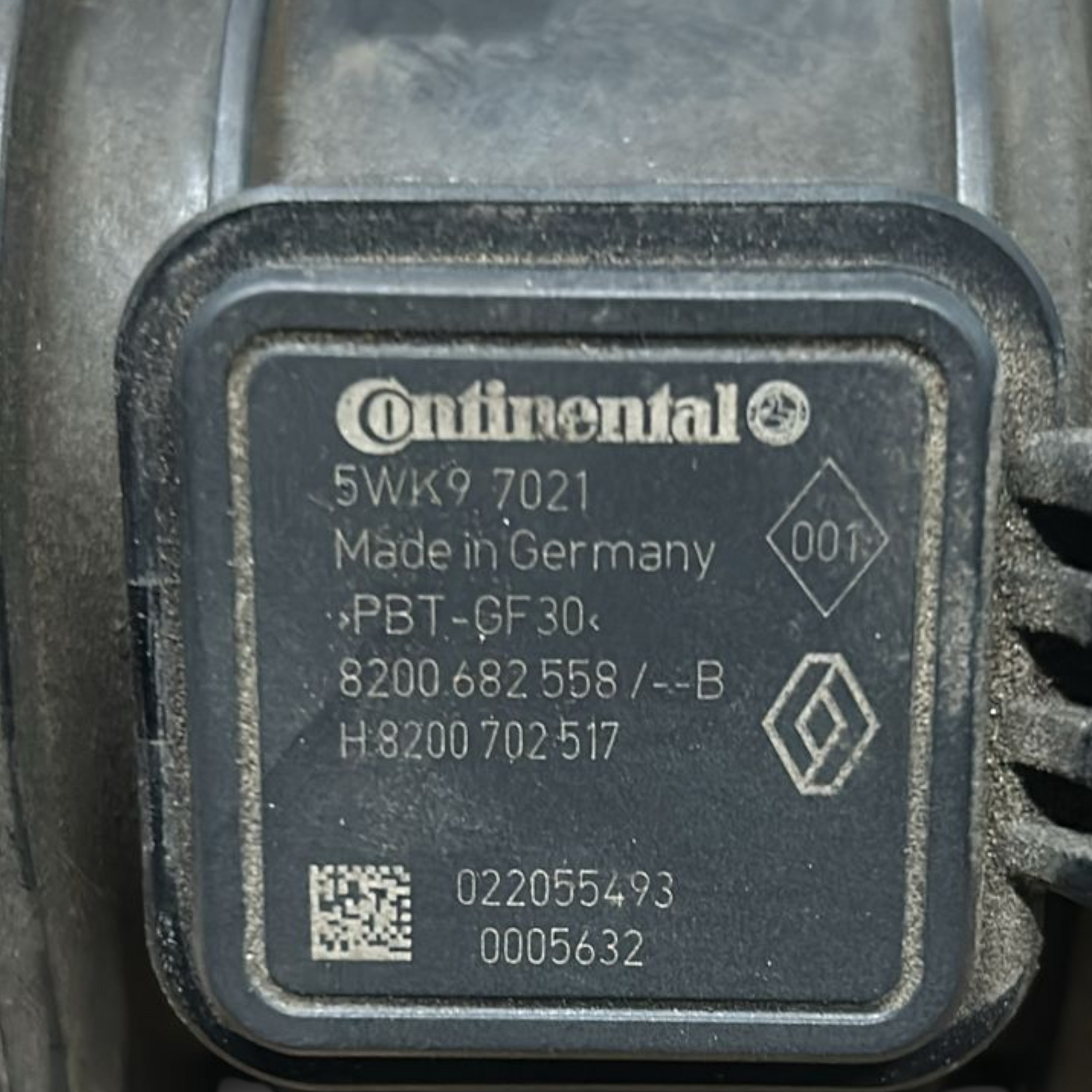 Debimetar / merilnik pretoka renault megane 1.5 dizel koda:8200682558 (2015 >)