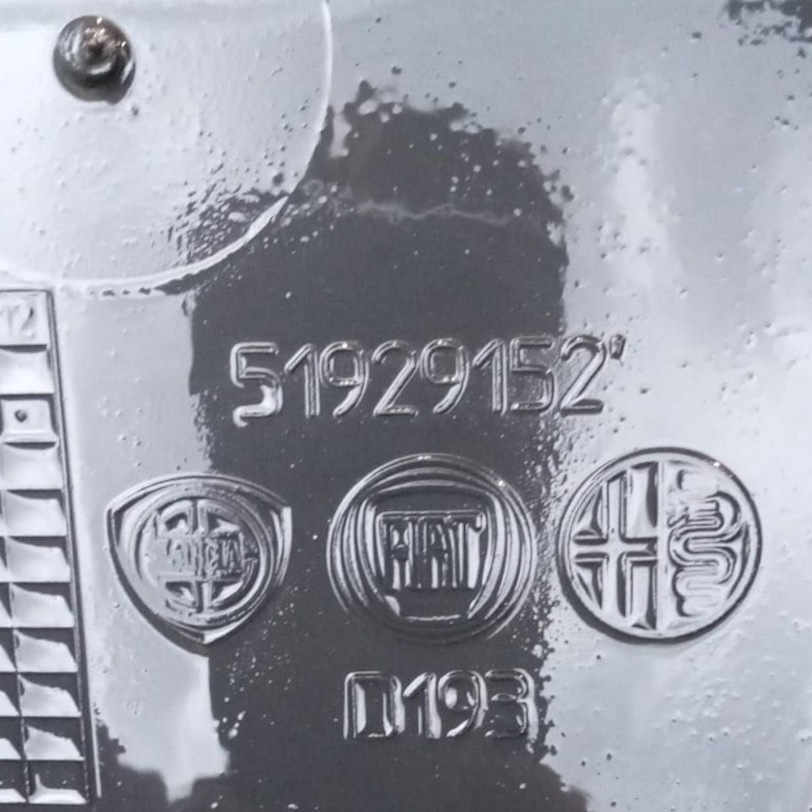 Achterwielkast / achterste spatbord rechts lancia ypsilon II cod . 51929152 (2011 > 2024)