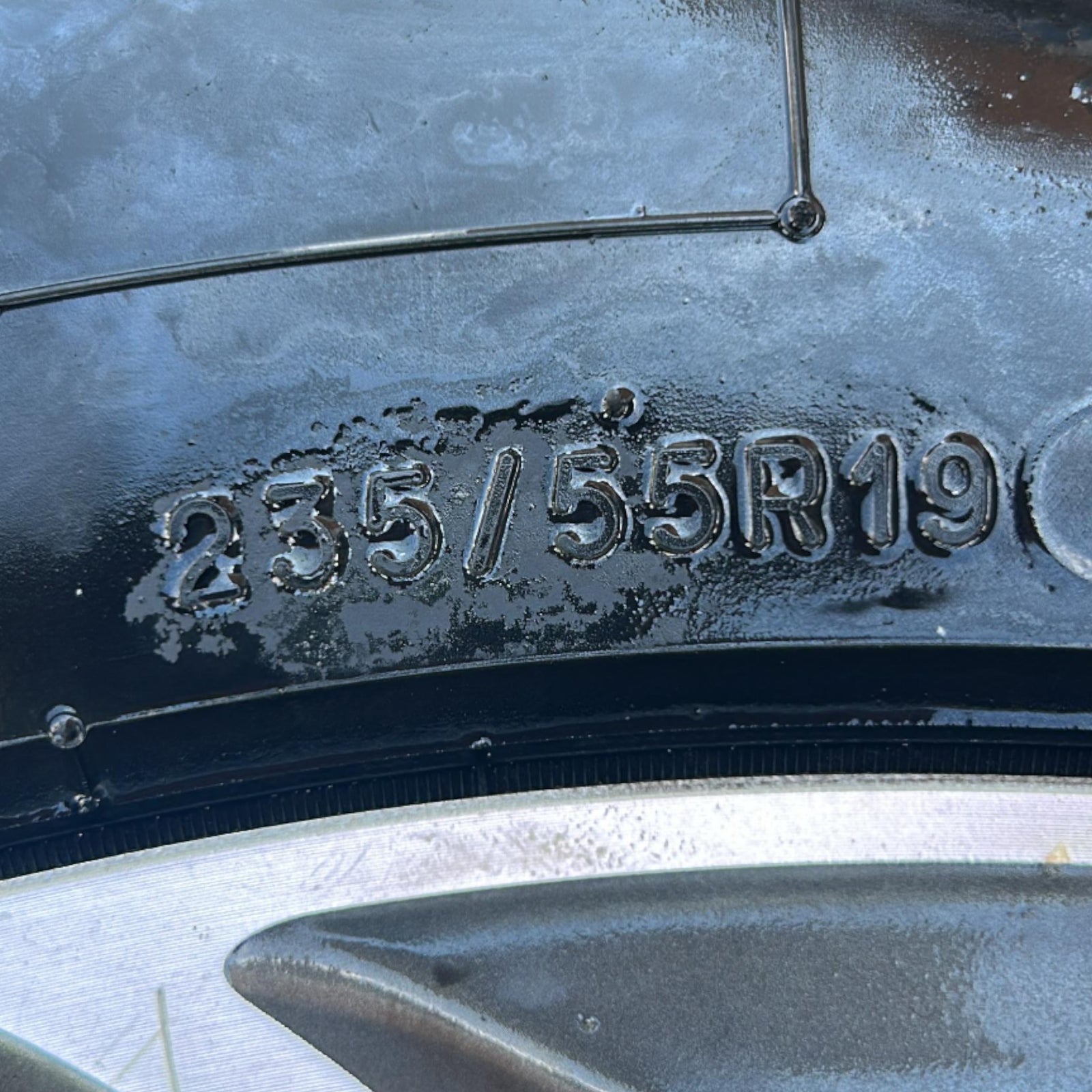 Set 4 cerchi in lega Alfa Romeo Stelvio cod.156117309 (5 fori / 235 / 55 r19) (2016 > )