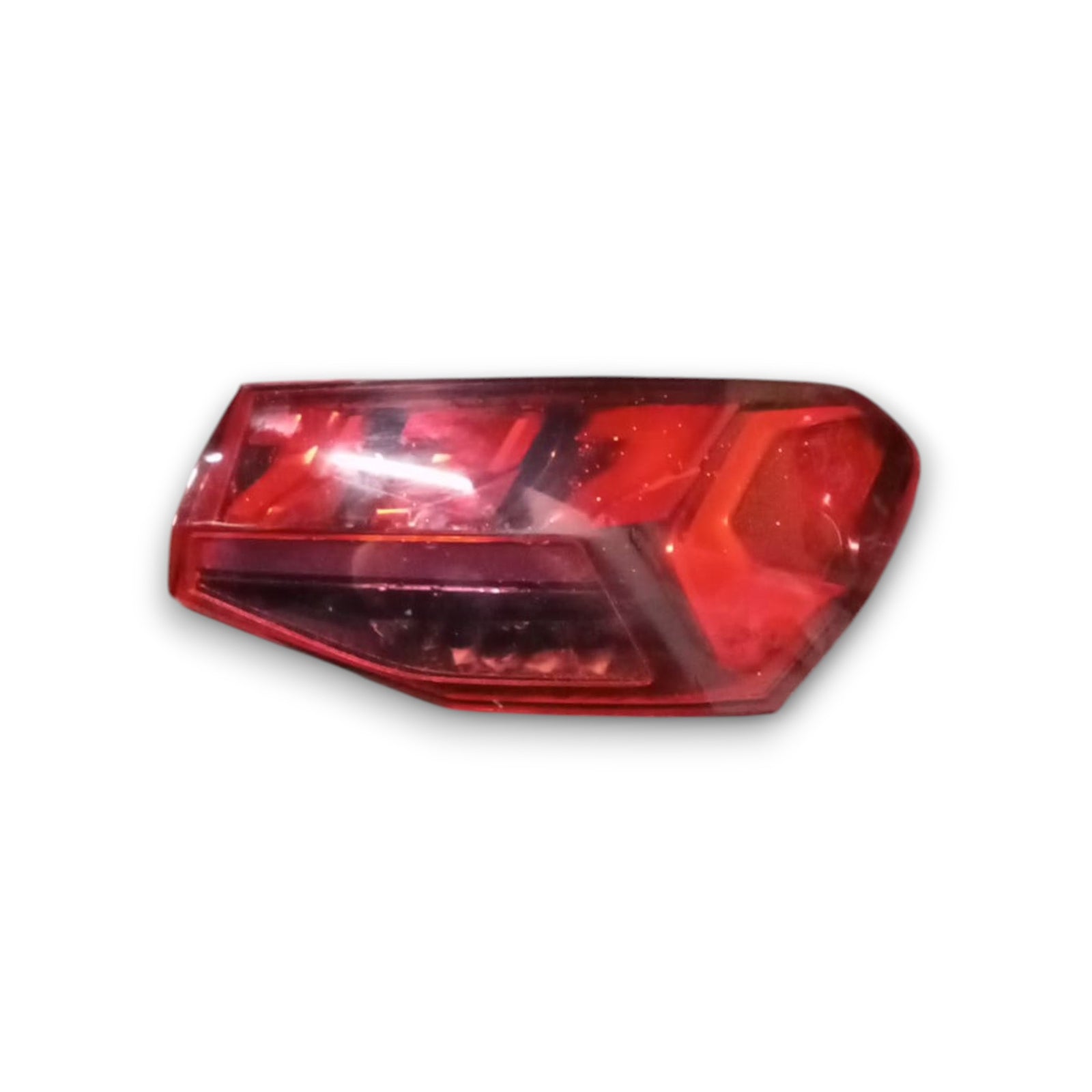 Desni zadnji ustavitev audi a3 8y koda . 8y0.945.208 (2020 >)