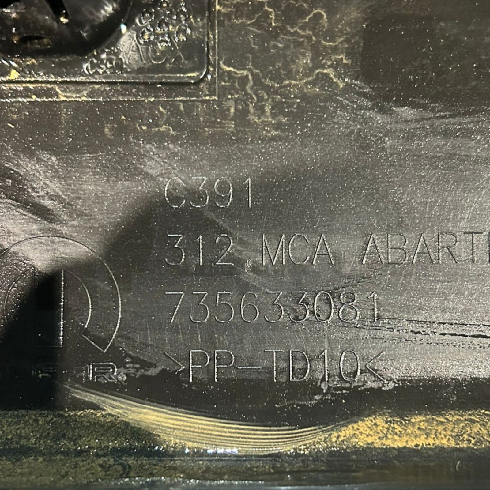 Paraurti posteriore fiat 500 abrath cod:735633081 (2019 >)