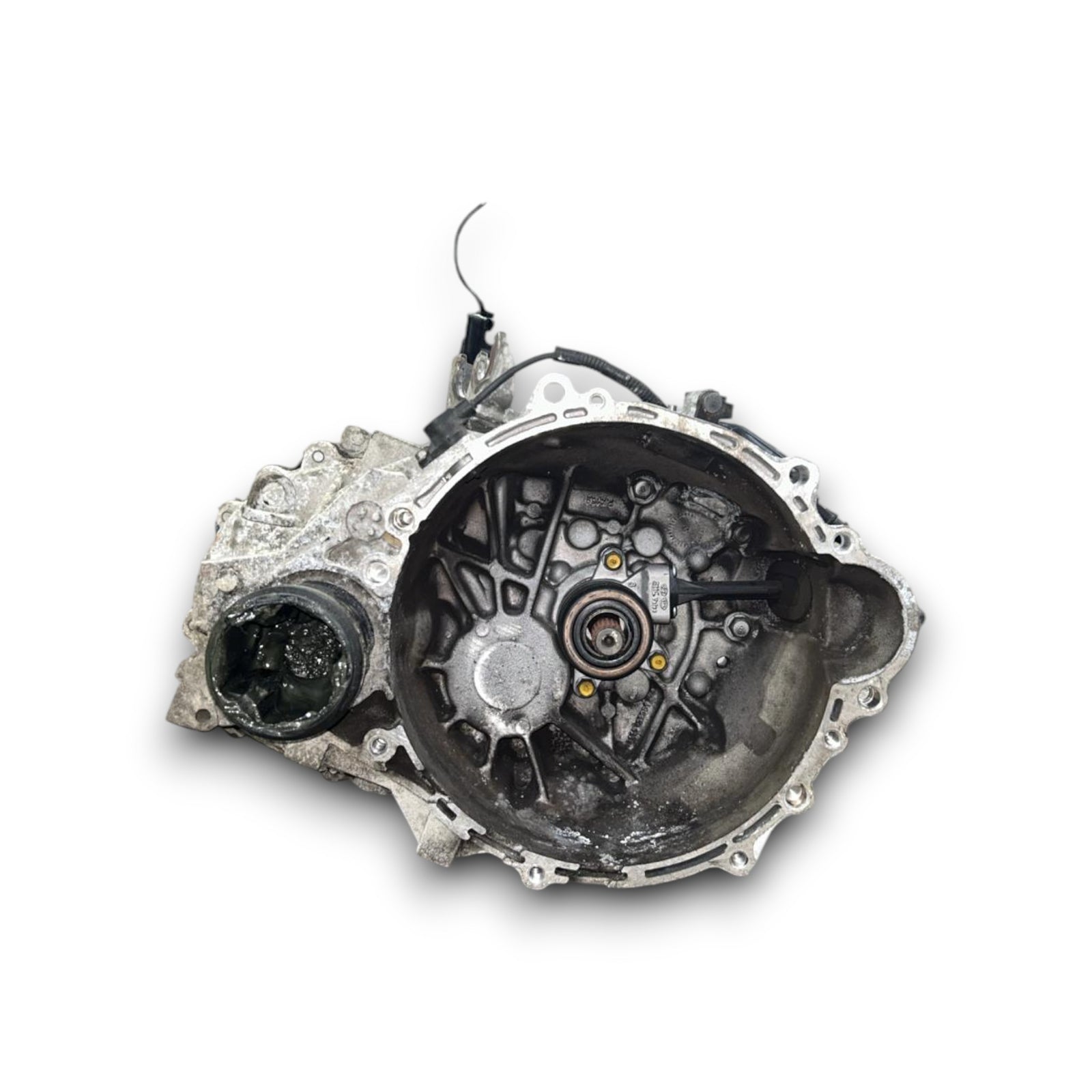 Ročni menjalnik 6 stopenj Hyundai Tucson 43111-32300 1.7 dizel (2015 > 2020)