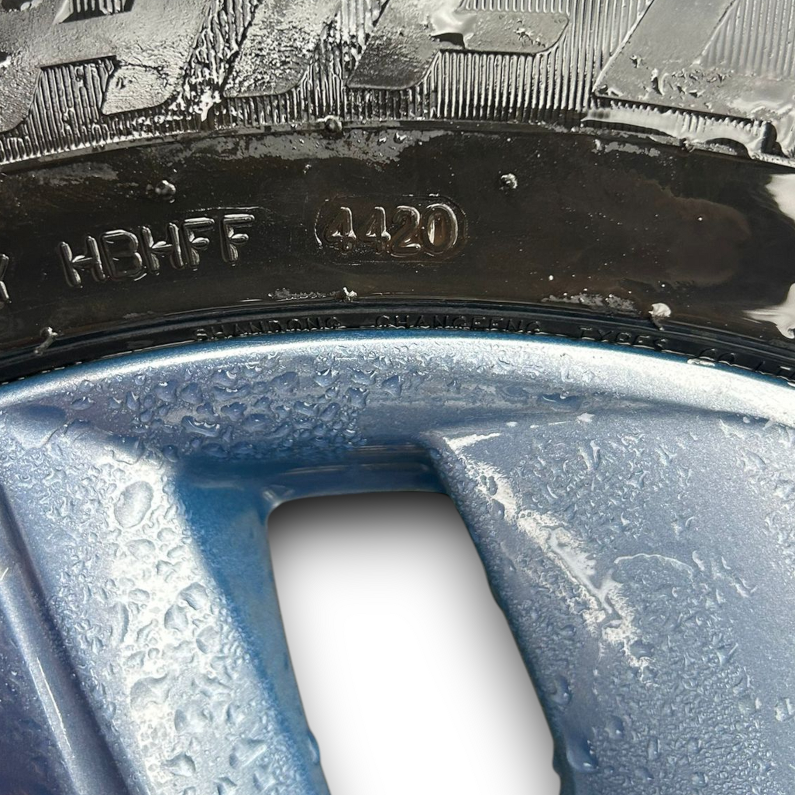 Jantes de liga renault zoe cod:403005079R (2013 > 2019) (195/55 r16)