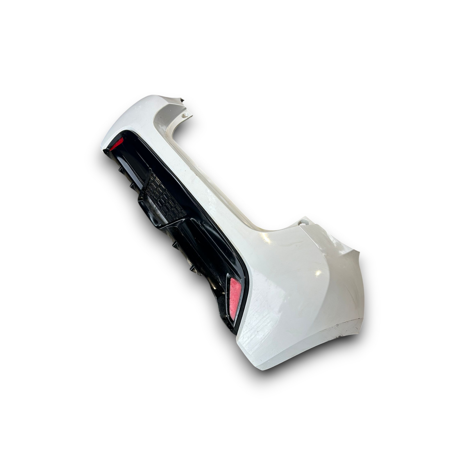 Zadnji odbijač za toyota yaris 5 vrat cod:52453-0d060 (2020 >)