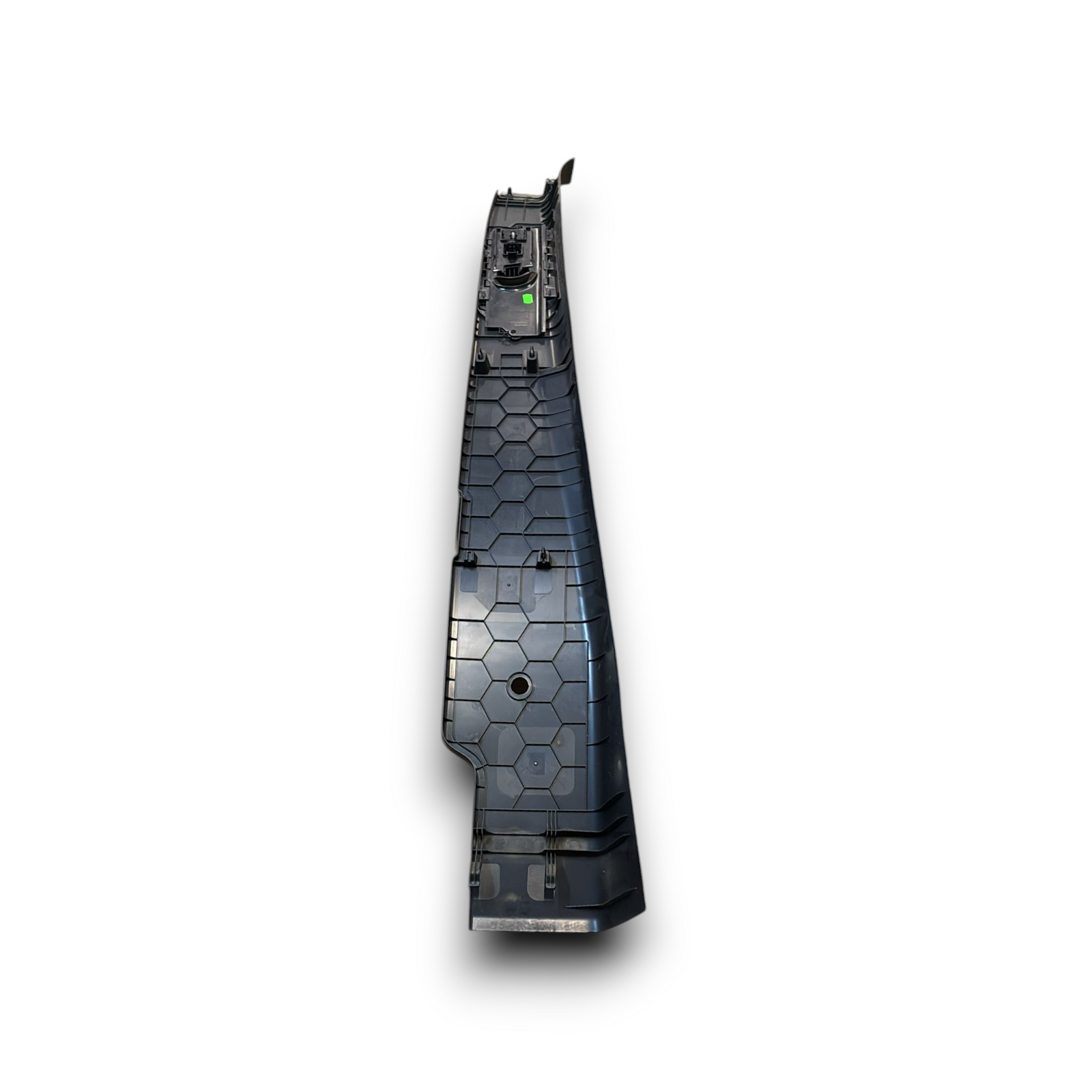 Afdekking bovenste rechterstijl mercedes sprinter w910 cod : A9106901900 (2018 ->)