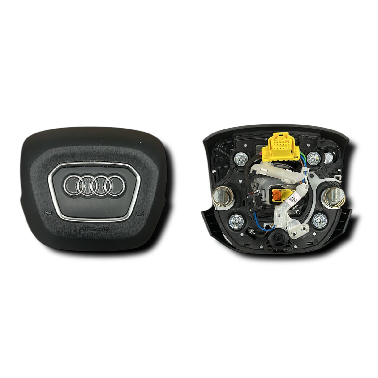 Volan + zračni jopič Audi A3 (8Y) S - Line 8y0880201d (2024 > )