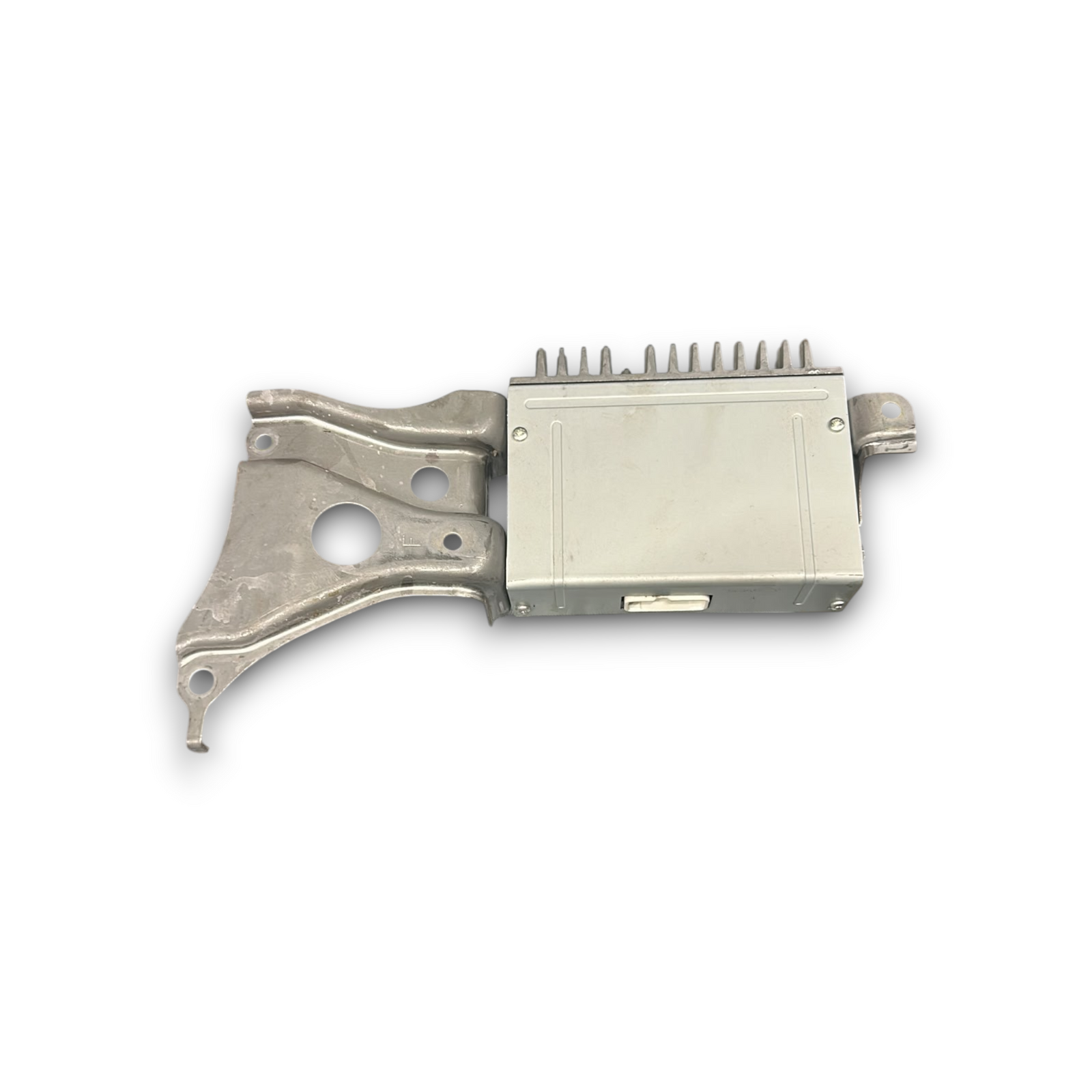 amplificatore autoradio toyota yaris iii cod:86280-0d010 (2011 > 2017)