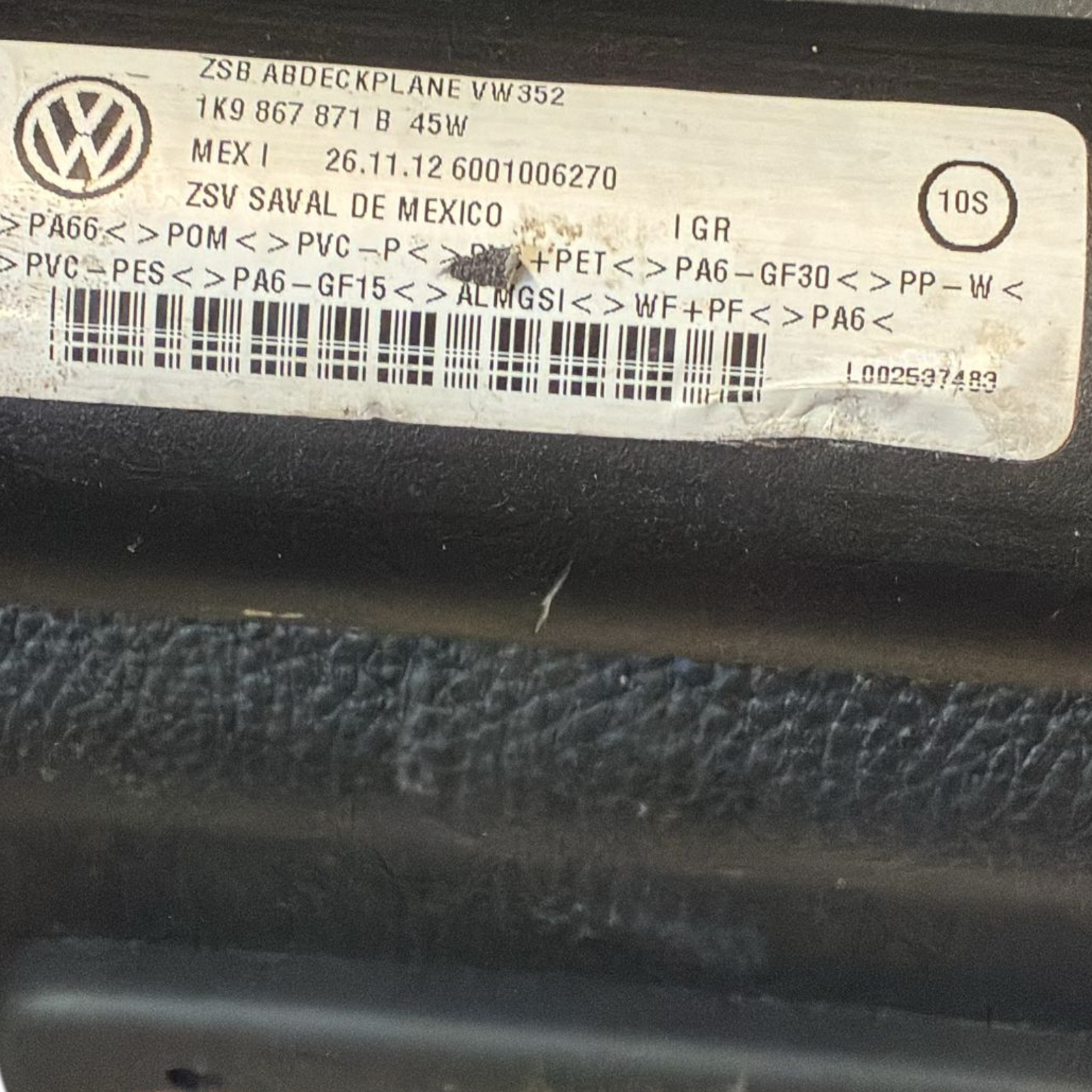 Ролетна щора / завеса за Volkswagen Golf VI Variant SW код: 1K9867871B (2008 - 2012)