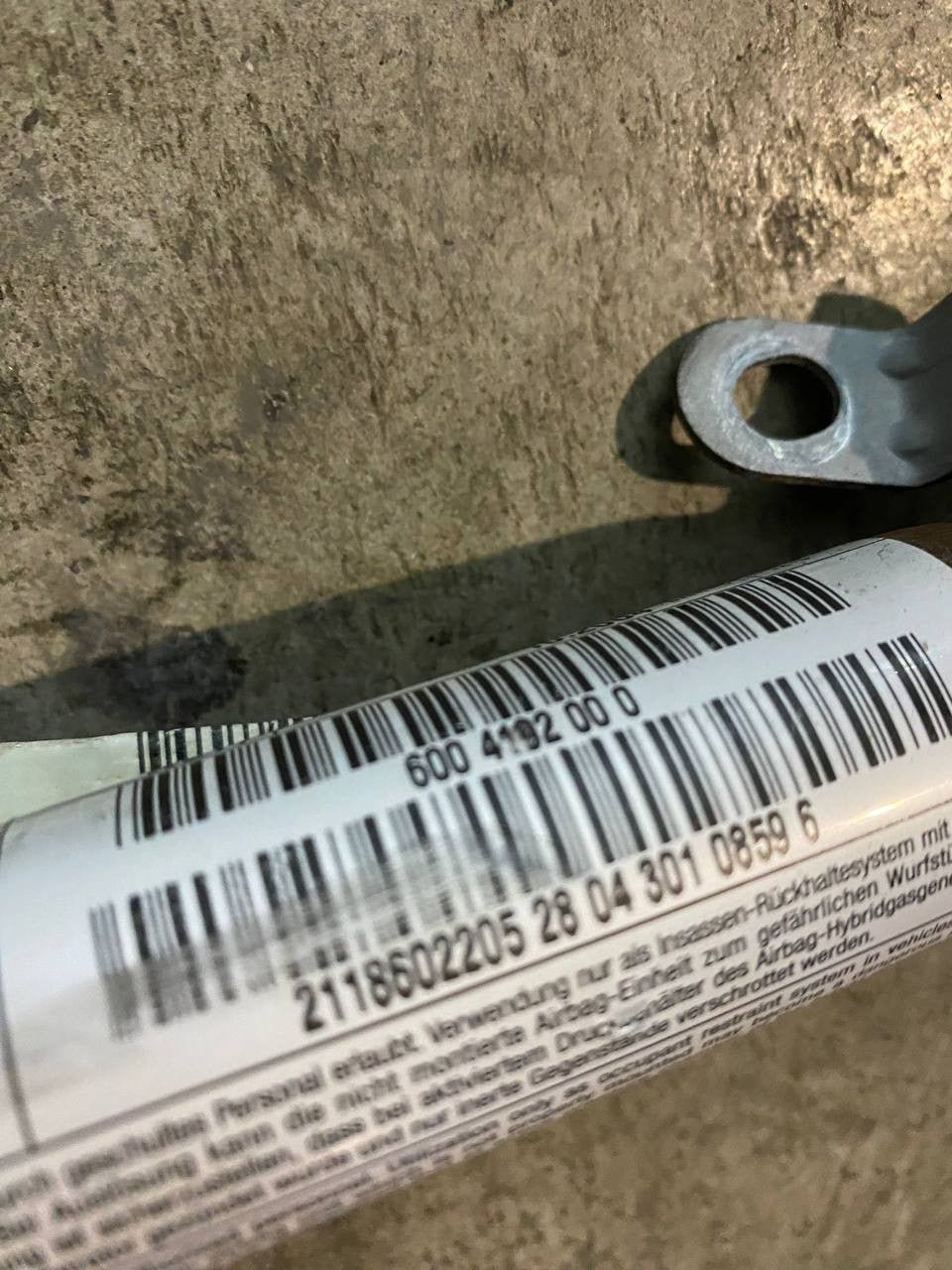 Airbag a tendina lato destro passeggero mercedes classe E w211 cod:6004192000 - F&P CRASH SRLS - Ricambi Usati