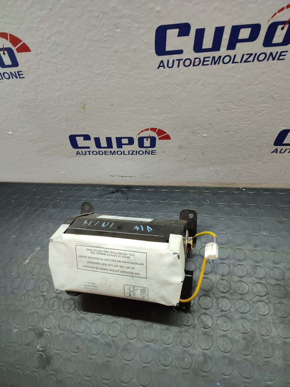 Airbag lato passeggero Mini Cooper ( r50 ) 2002 - F&P CRASH SRLS - Ricambi Usati