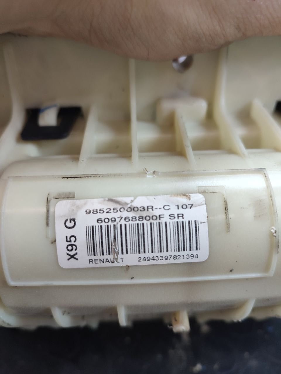 Airbag passeggero Renault Megane III cod 985250003 - F&P CRASH SRLS - Ricambi Usati