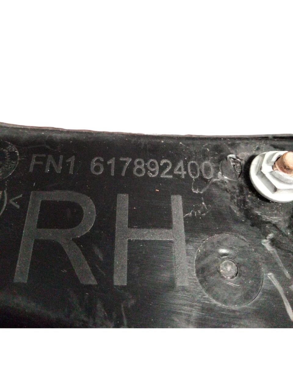 Airbag sedile laterale destro Mercedes - Benz Classe A W176 (2012 - 2018) cod.617892400 - F&P CRASH SRLS - Ricambi Usati