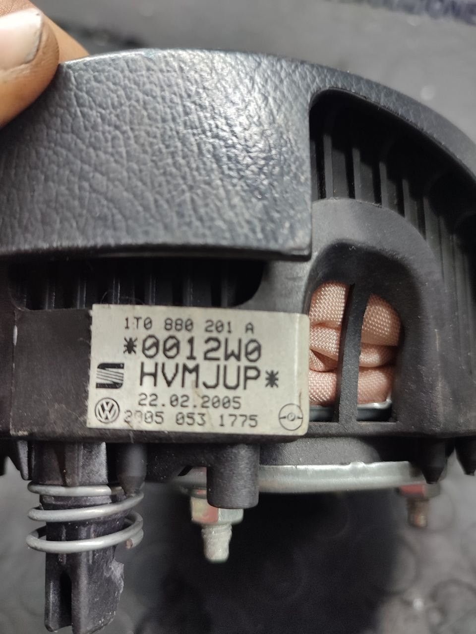 Airbag volante guidatore Volkswagen Polo 1.4 tdi ( 2006 ) cod 0012w0 - F&P CRASH SRLS - Ricambi Usati