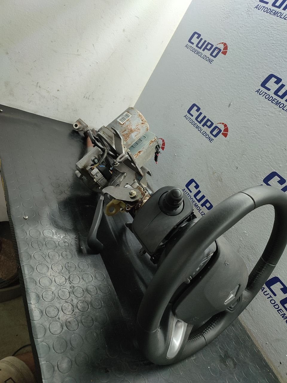 Airbag volante lato guida VOLKSWAGEN SHARAN 1.9 TDI - F&P CRASH SRLS - Ricambi Usati