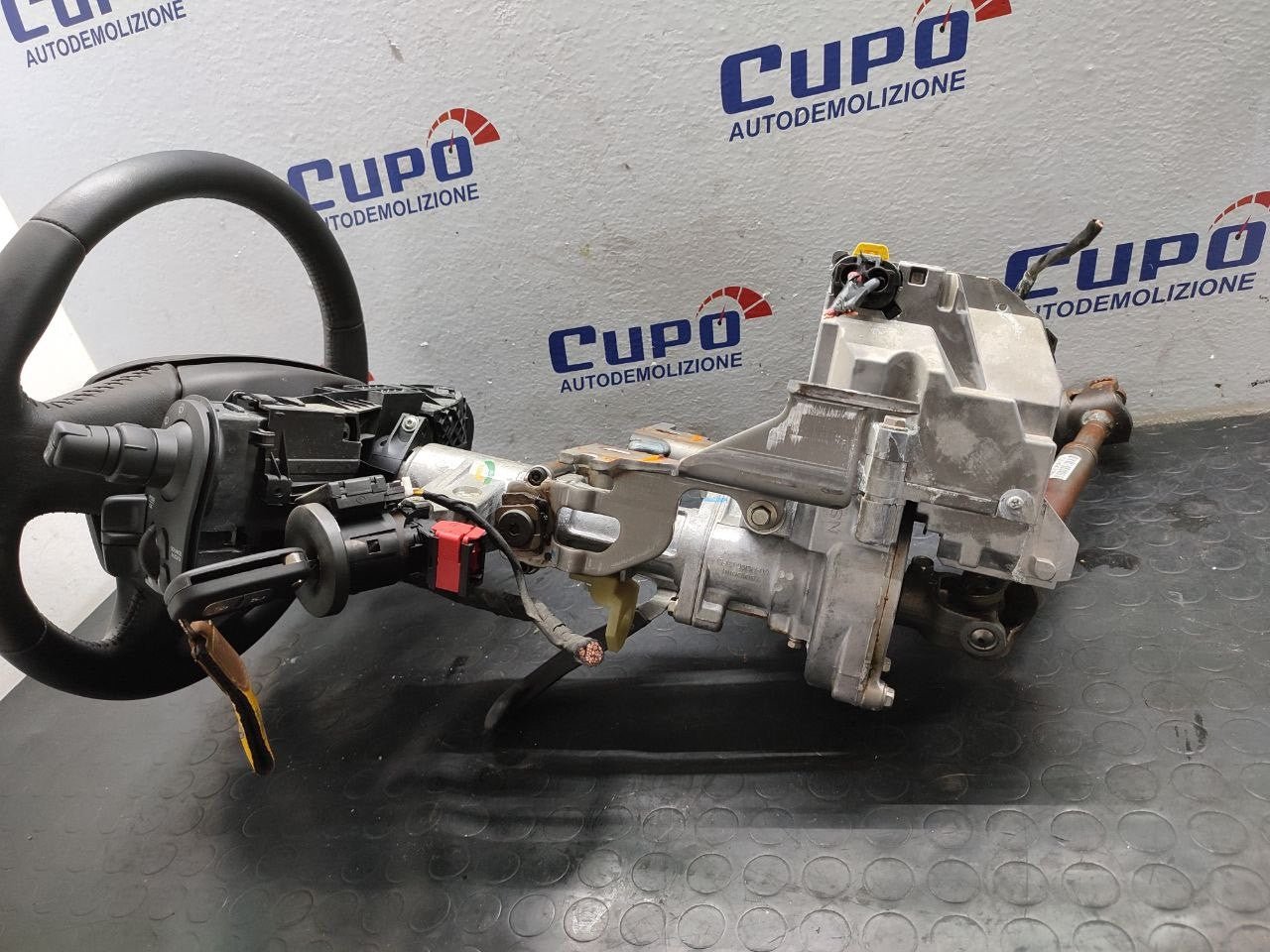 Airbag volante lato guida VOLKSWAGEN SHARAN 1.9 TDI - F&P CRASH SRLS - Ricambi Usati