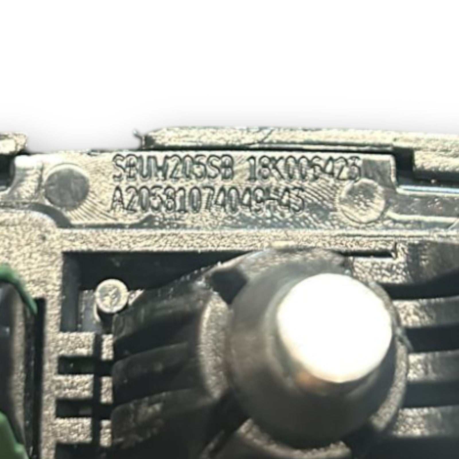 Aletta Parasole Destra Mercedes Benz EQC (N293) cod.A2058107404 (2019 > 2023) - F&P CRASH SRLS - Ricambi Usati