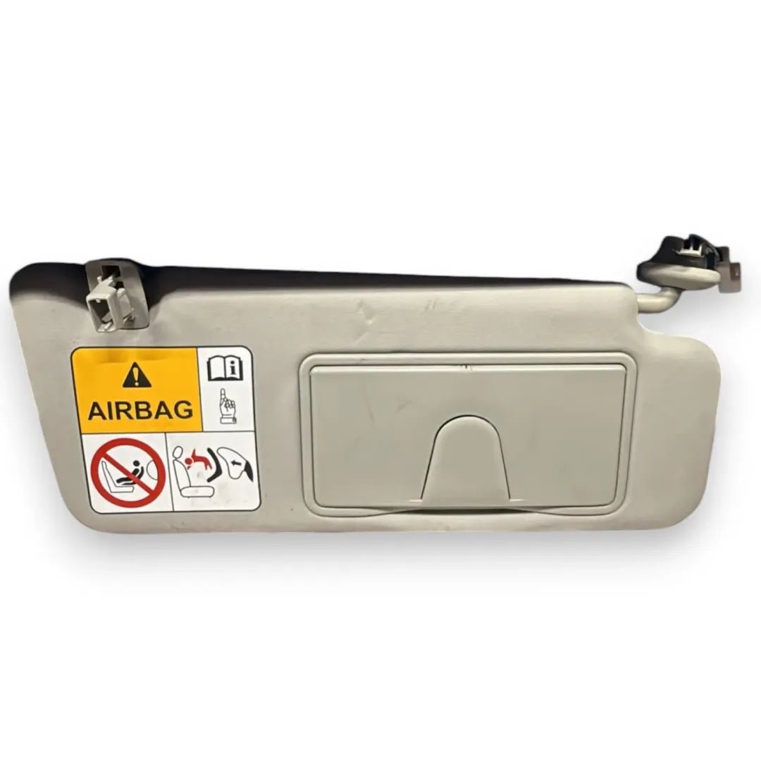 Aletta parasole parabrezza destra Suzuki Vitara OEM 8480154P456GS - F&P CRASH SRL - Ricambi Usati