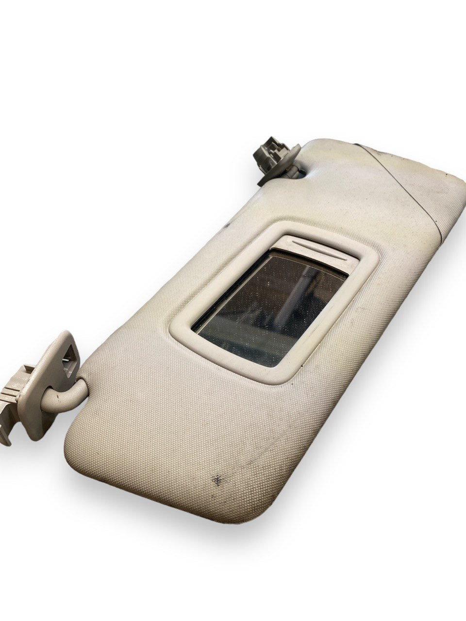 Aletta parasole sinistra Renault Megane III ( 2013 ) - F&P CRASH SRLS - Ricambi Usati