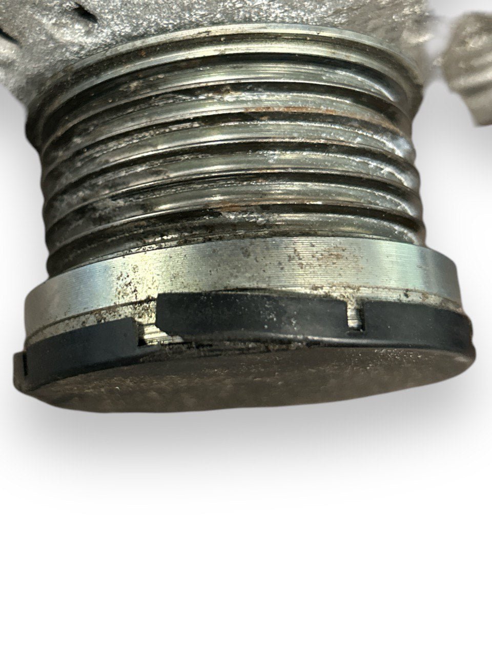 Alternatore Alfa Romeo Giulia Q2 2.0 Benzina (2022) cod . 50537696 - F&P CRASH SRLS - Ricambi Usati