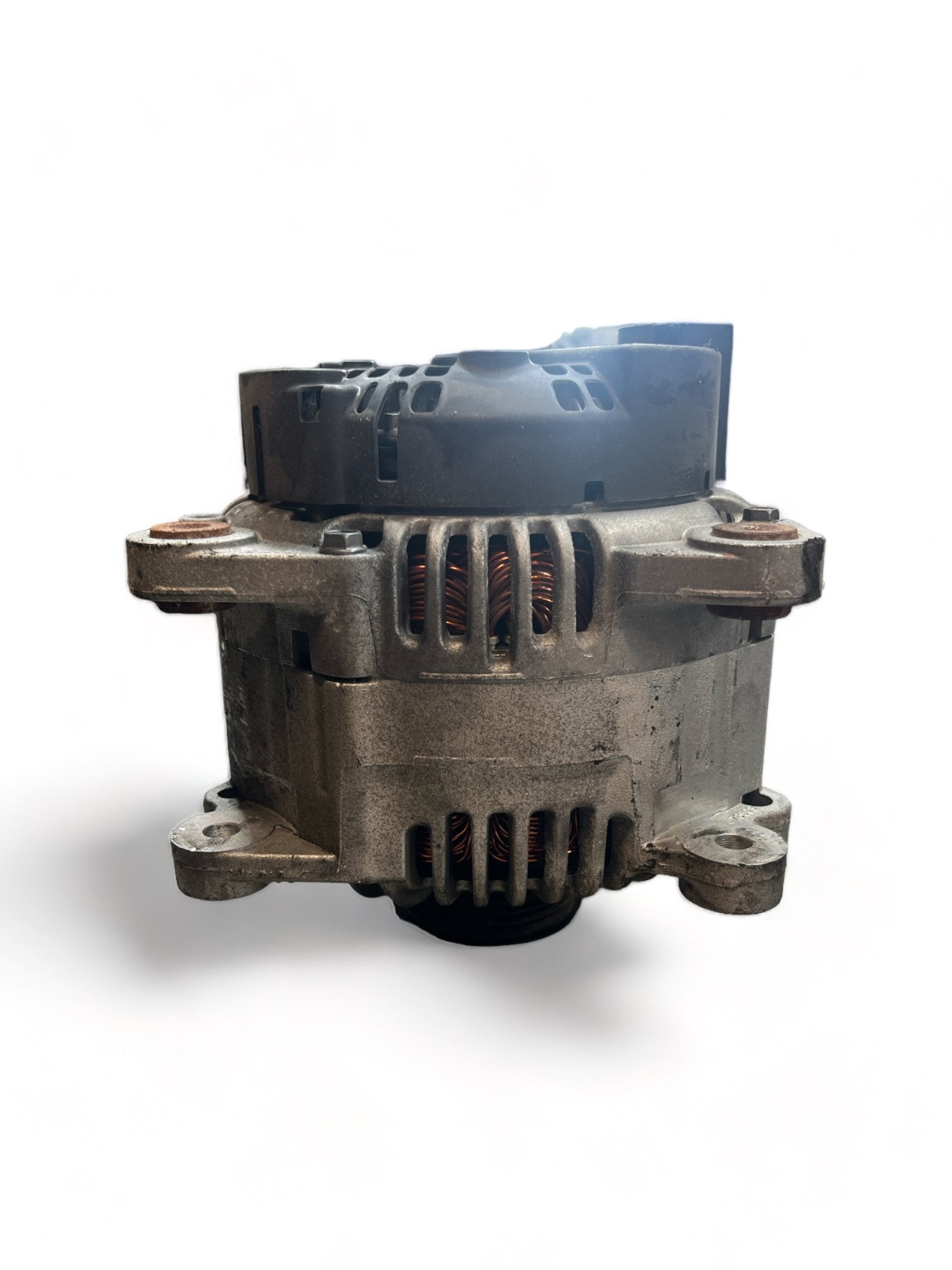 Alternatore Audi A6 3.0d ( C6 - 2009 ) cod : H542784A - F&P CRASH SRLS - Ricambi Usati