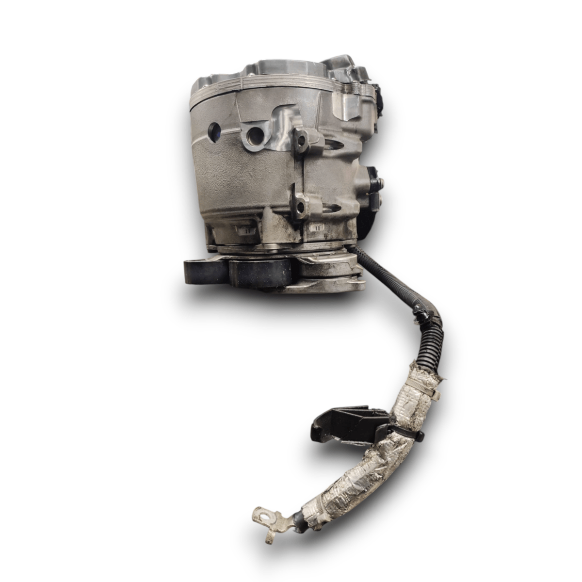 Alternatore audi q8 3.0 diesel / hybrid cod: 4n0903028q (2018 - ) - F&P CRASH SRLS - Ricambi Usati