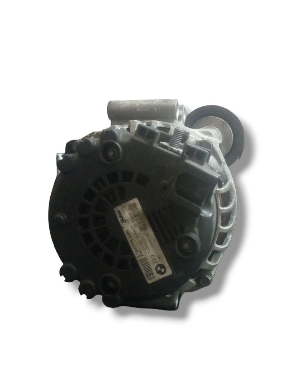 Alternatore Bmw 740i F02 3.0 Benzina (2015) cod: 7603778 - F&P CRASH SRLS - Ricambi Usati