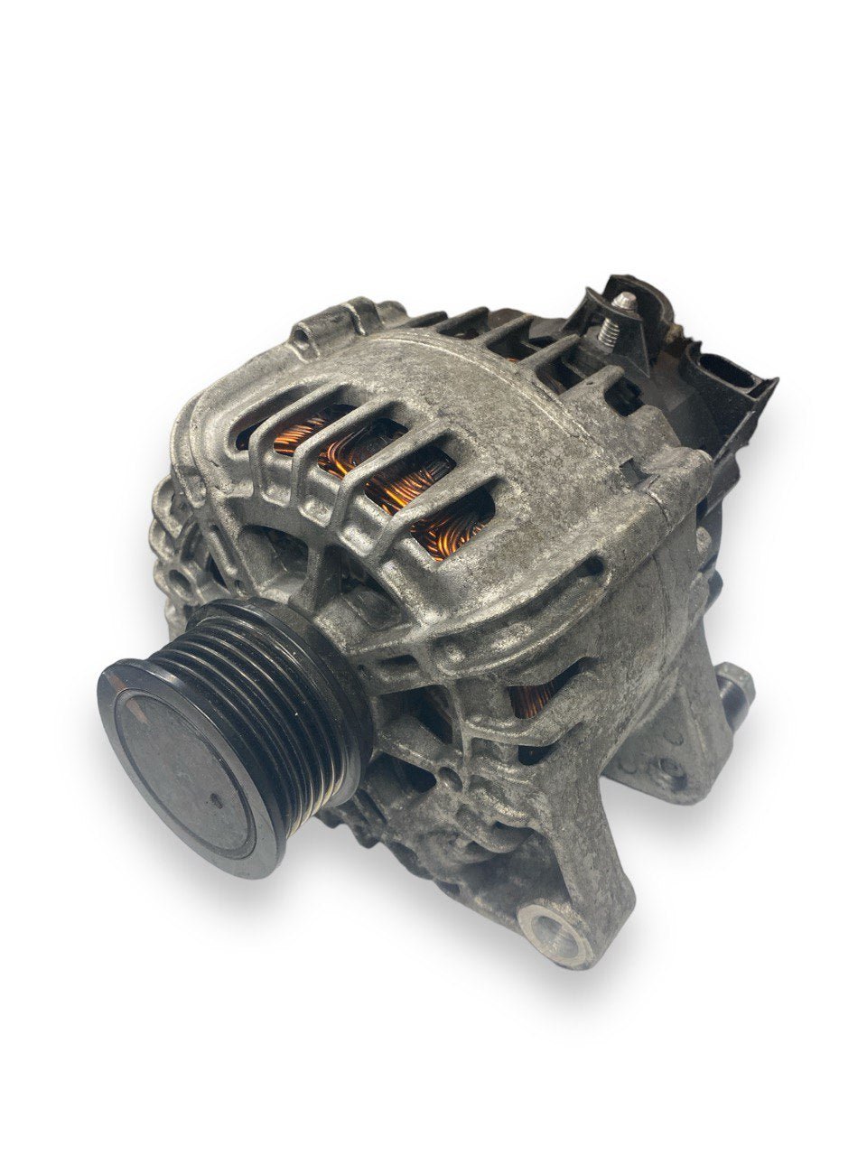 Alternatore Ford C-Max 1.5 TDCi ( 2010 ) cod. 30659389 - F&P CRASH SRLS - Ricambi Usati