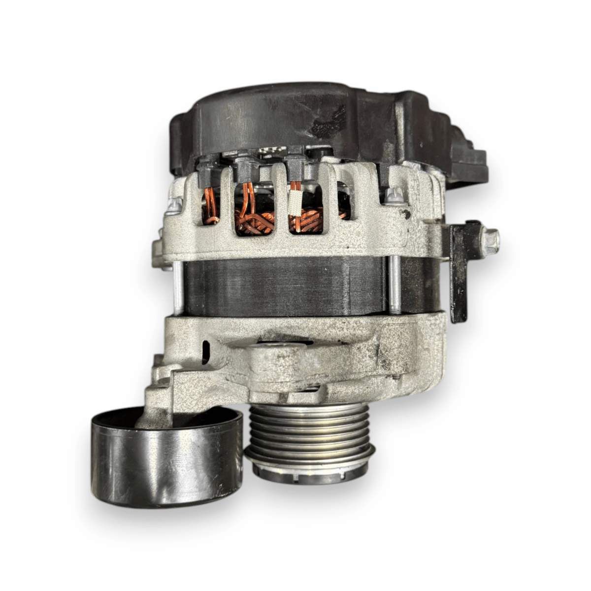 Alternatore Hyundai i20 (BC3) 1.2 benzina cod.37300 - 07500 (2020 - ) - F&P CRASH SRL - Ricambi Usati