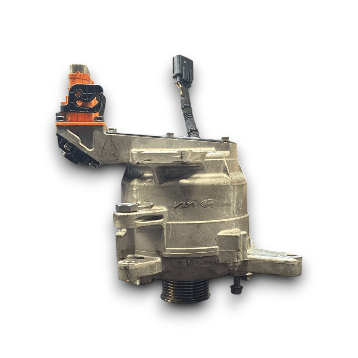 Alternatore hyundai kona 1.6 benzina - hybrid cod : 37390 - 03920 (2017 - >) - F&P CRASH SRL - Ricambi Usati