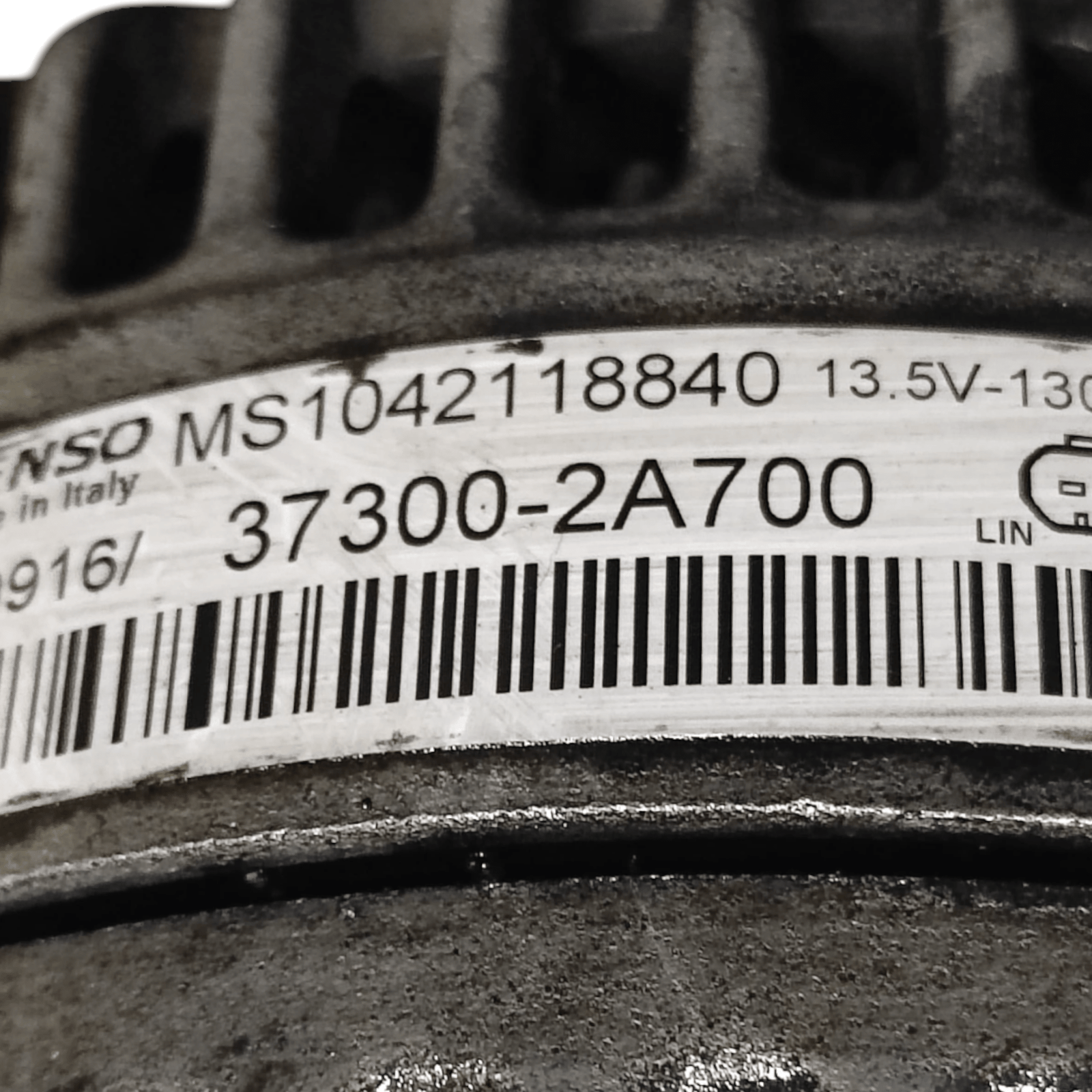 Alternatore Hyundai Tucson 1.7 Diesel COD: 373002A700 (2015 - 2020) - F&P CRASH SRLS - Ricambi Usati