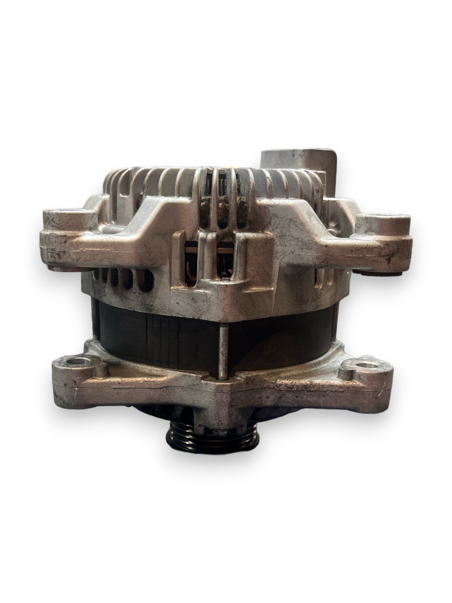 Alternatore Jaguar XE ( 2017 - 2.0d ) cod : GX7310300BD - F&P CRASH SRLS - Ricambi Usati