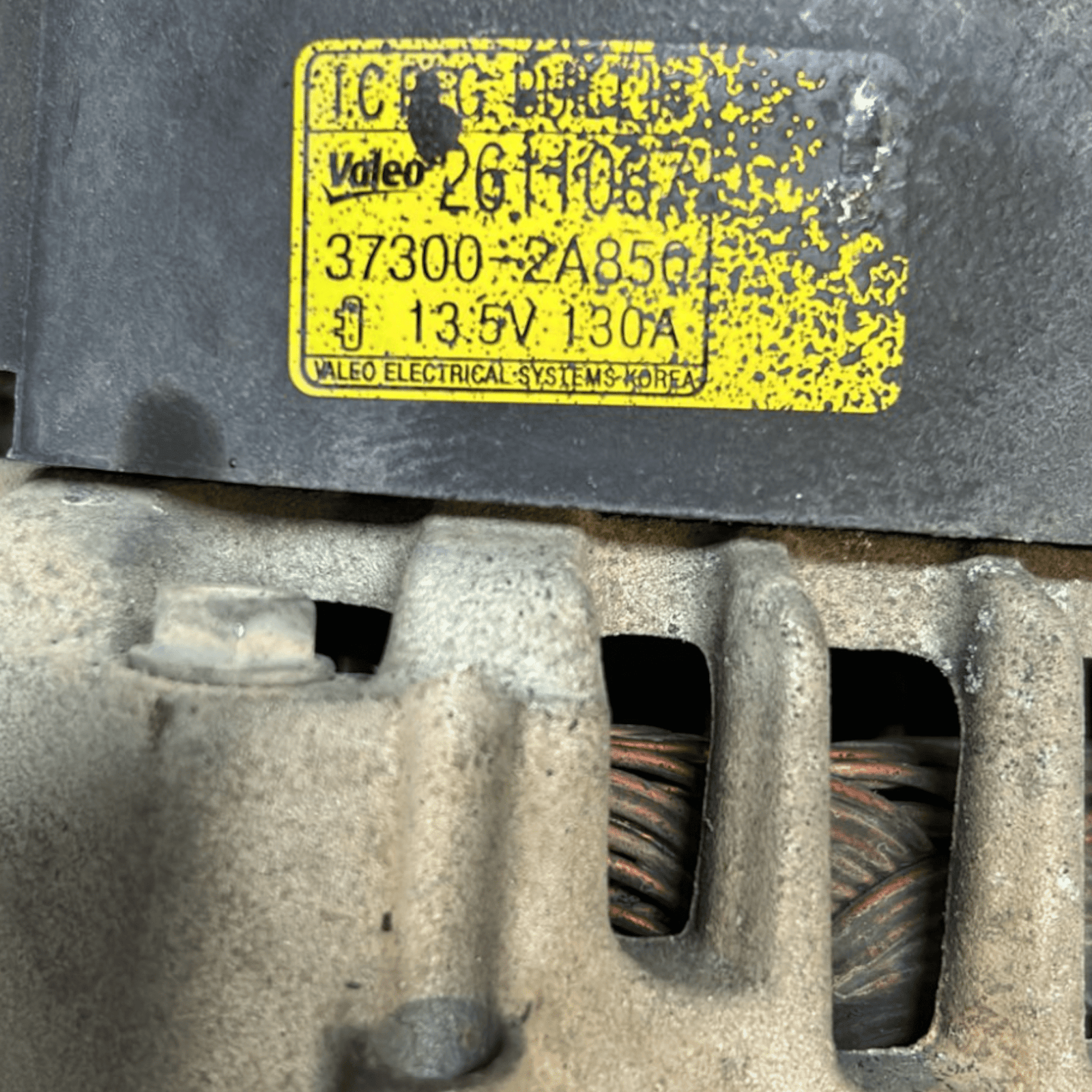 Alternatore Kia CEE'D 1.6 Diesel (2012 > 2018) cod:37300 - 2A850 - F&P CRASH SRLS - Ricambi Usati