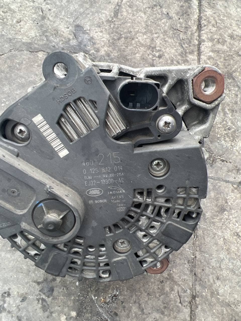 Alternatore Land Rover Evoque 2.2 d ej32-10300-ac - F&P CRASH SRLS - Ricambi Usati