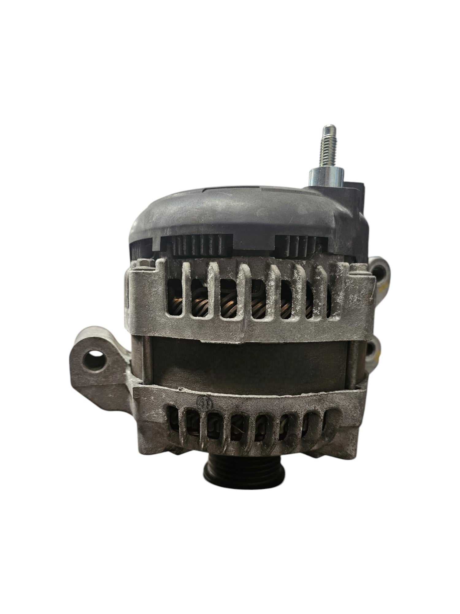 Alternatore Maserati Levante 3.8 Benzina Cod:28353124485 (2016 - >) - F&P CRASH SRLS - Ricambi Usati