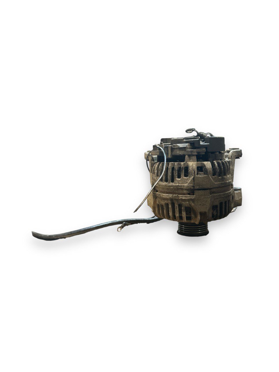 Alternatore Opel Corsa C 1.0 Benzina (2000 > 2006) cod . 0124415023 - F&P CRASH SRLS - Ricambi Usati