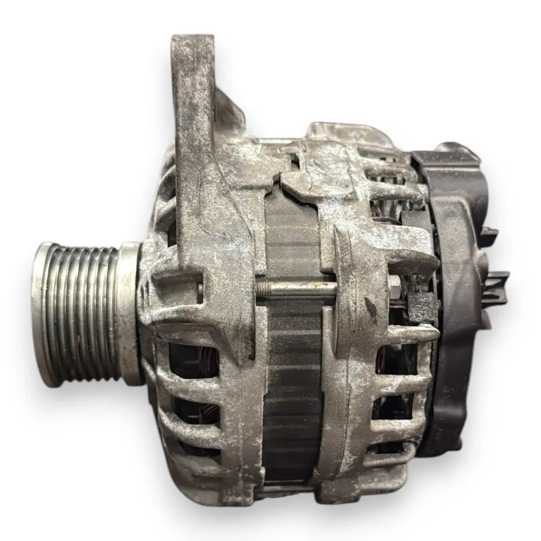 Alternatore per veicolo commerciale Fiat Ducato Furgone 4Y OEM 5802170711 - F&P CRASH SRL - Ricambi Usati