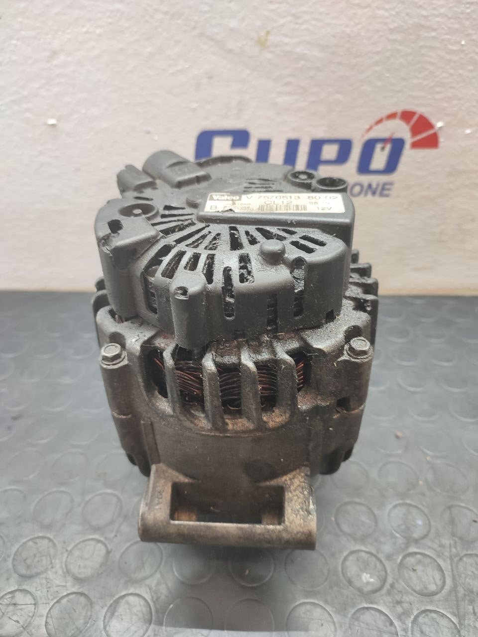 Alternatore PEUGEOT 207 (2009) Cod:V7576513 - F&P CRASH SRLS - Ricambi Usati