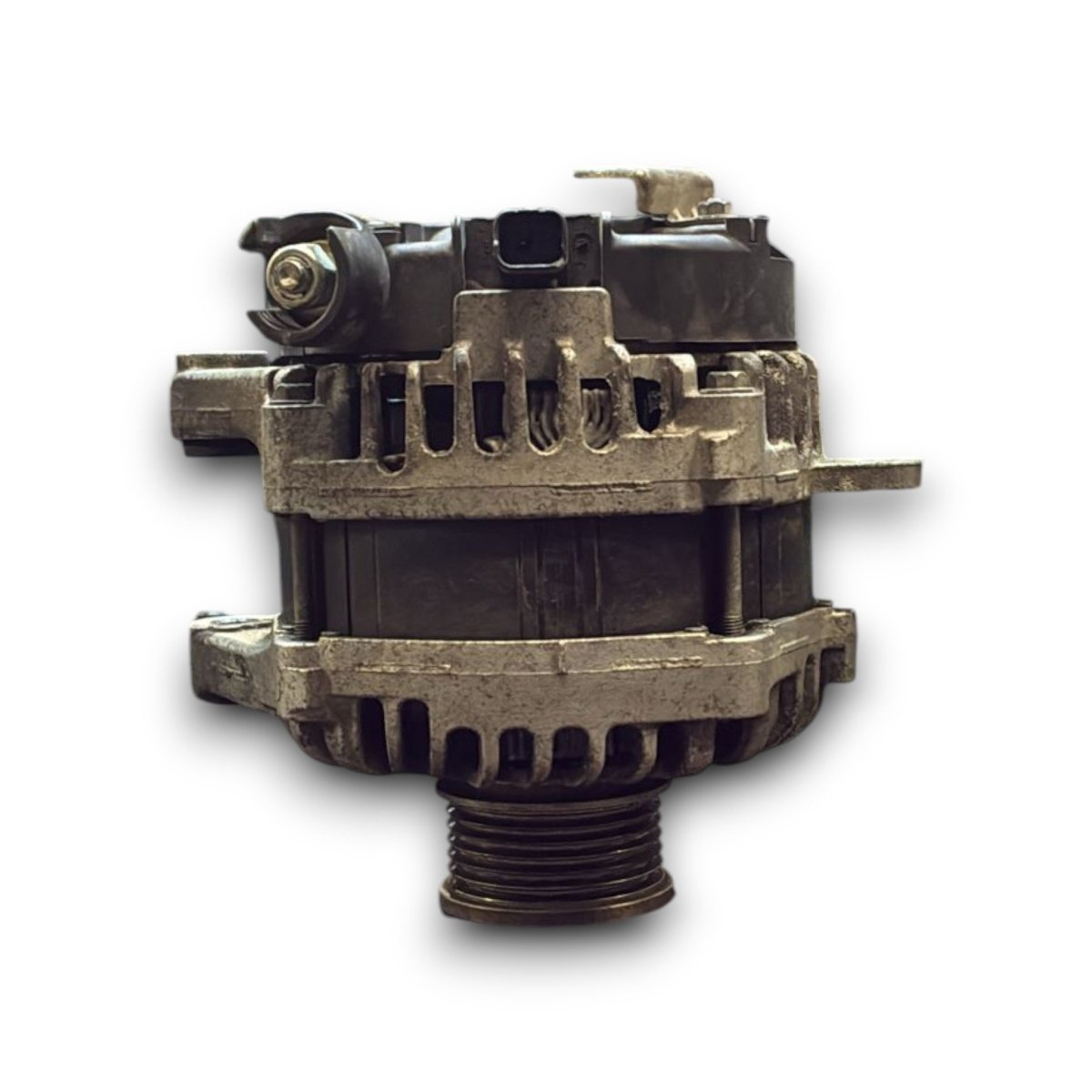 Alternatore Peugeot 3008 cod . 9824742880 1.5 Diesel (2016 > 2023) - F&P CRASH SRL - Ricambi Usati