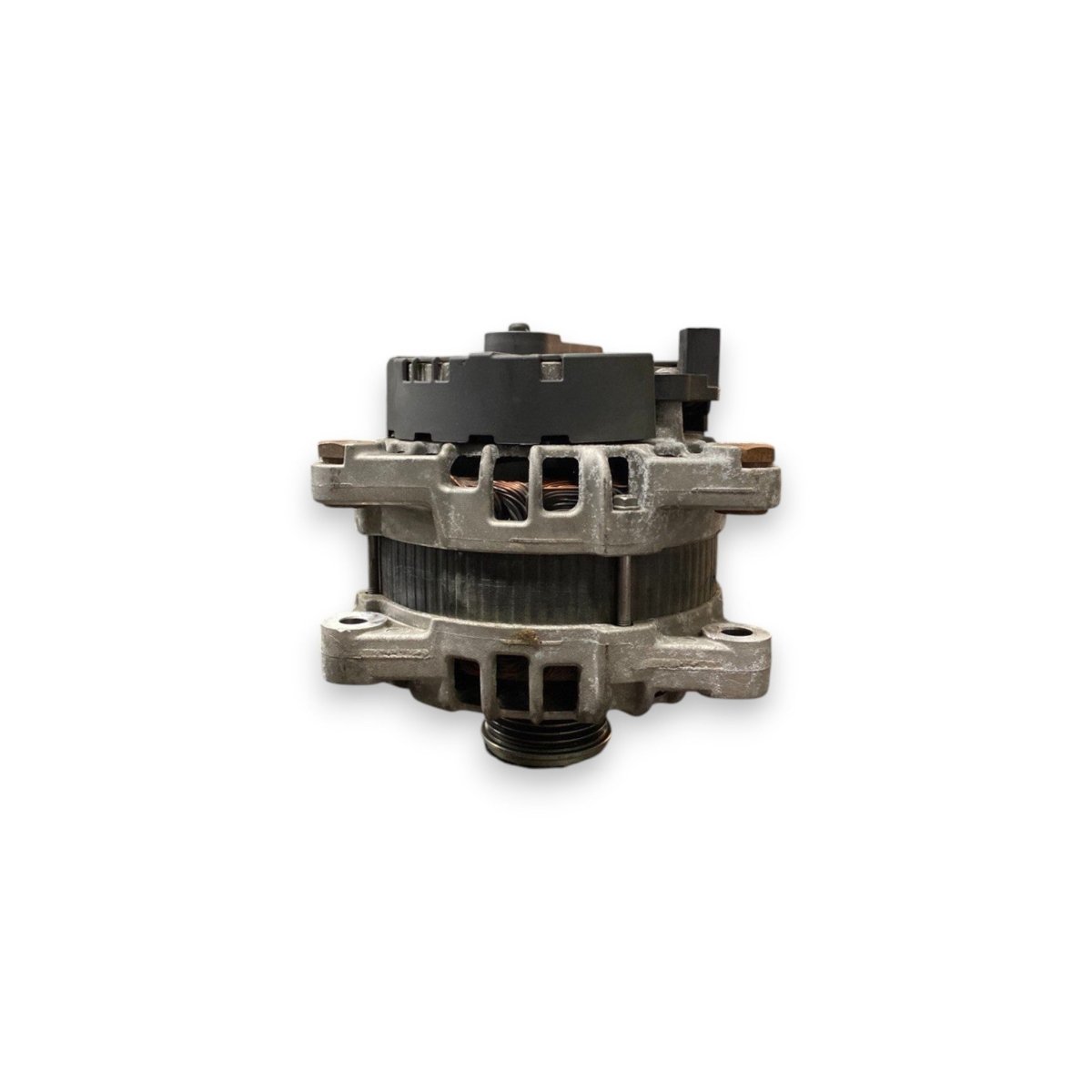 Alternatore range rover evoque l538 2.2 diesel (2011 - 2018) Cod: ej32 - 10300 - ac - F&P CRASH SRLS - Ricambi Usati