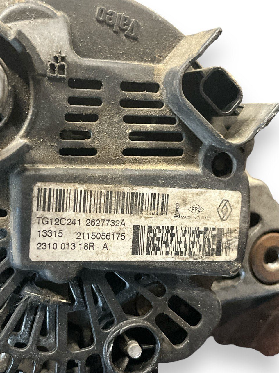 Alternatore Renault Captur / Clio IV 1.5 diesel (2013 - 2019) cod.231001318R - F&P CRASH SRLS - Ricambi Usati