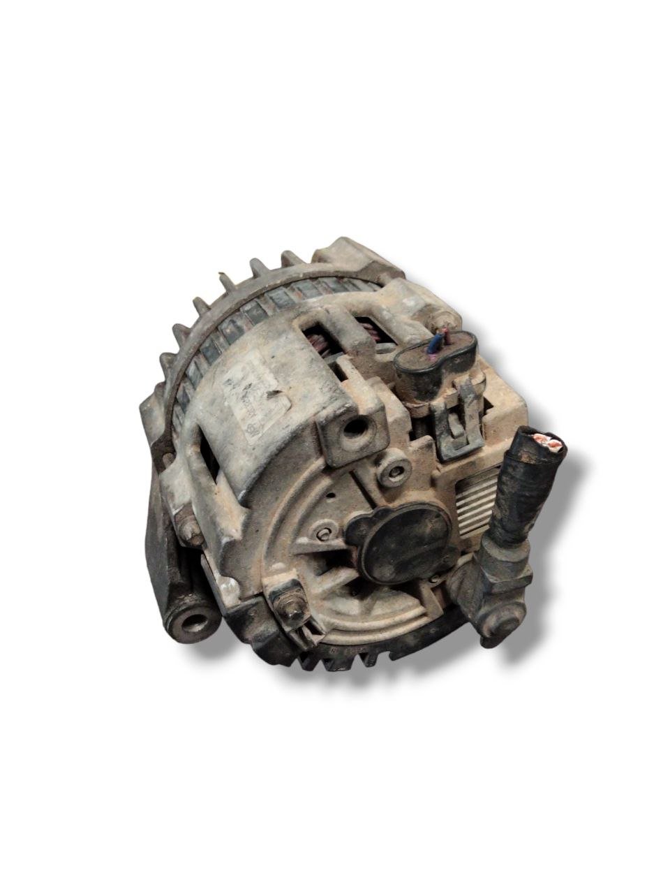 Alternatore Ssangyong Musso 2.3 diesel (1993 - 2005)cod.A662164320 - F&P CRASH SRLS - Ricambi Usati