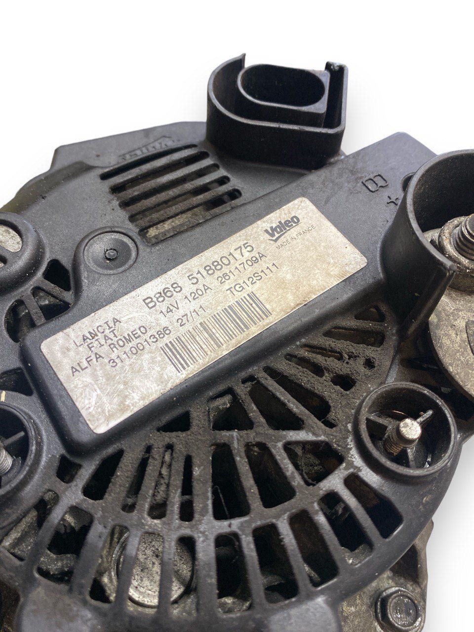 Alternatore Volkswagen Golf 5( 1.9 Diesel - 2005 ) cod. 1K0820803N - F&P CRASH SRLS - Ricambi Usati