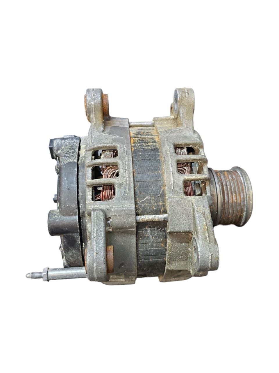 Alternatore Volkswagen Polo 6R 1.2 Diesel ( 2009 - 2014 ) Cod : 04L903021G - F&P CRASH SRLS - Ricambi Usati