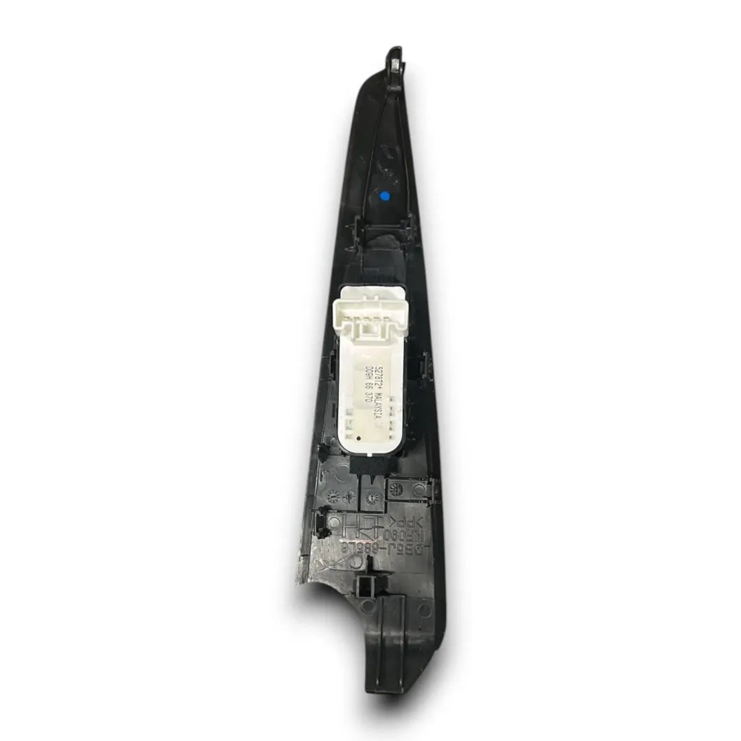 Alzacristallo elettrico posteriore sinistro Mazda 2 3ª Serie OEM DA6C73590A - F&P CRASH SRL - Ricambi Usati