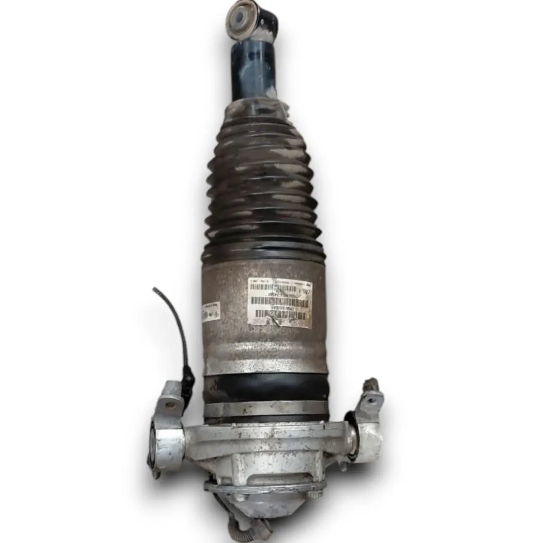 Ammortizzatore pneumatico posteriore destro Porsche Cayenne 92A OEM 7P5616504AF - F&P CRASH SRL - Ricambi Usati