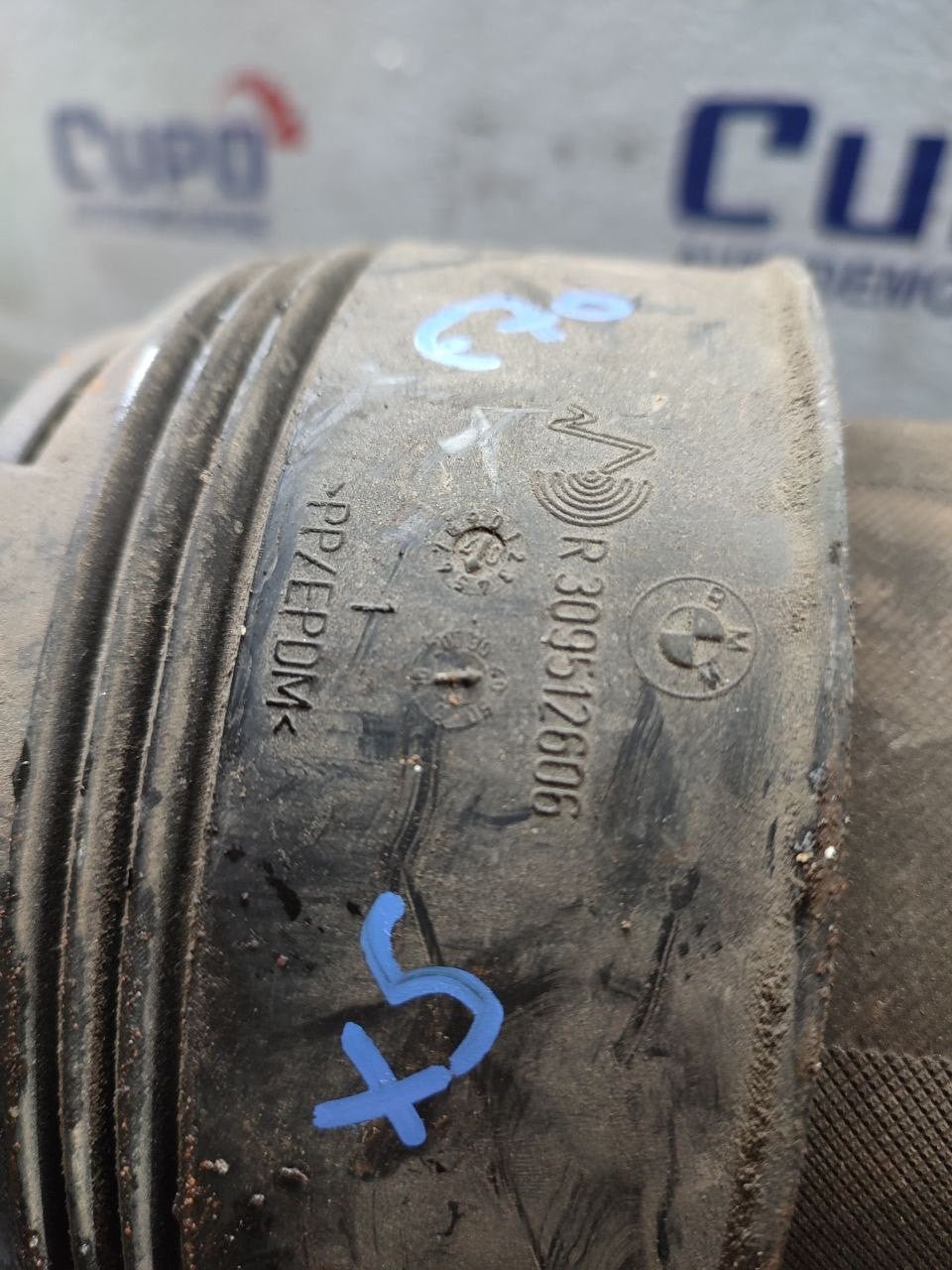 Ammortizzatore pneumatico posteriore sinistro Bmw X5 ( e70 ) cod 309512606 - F&P CRASH SRLS - Ricambi Usati