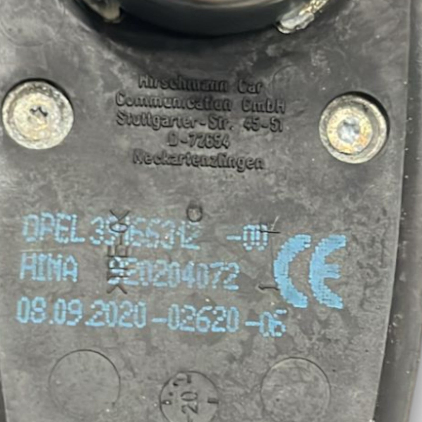 Antenna Autoradio Opel Cors F cod:39166312 (2019 >) - F&P CRASH SRLS - Ricambi Usati