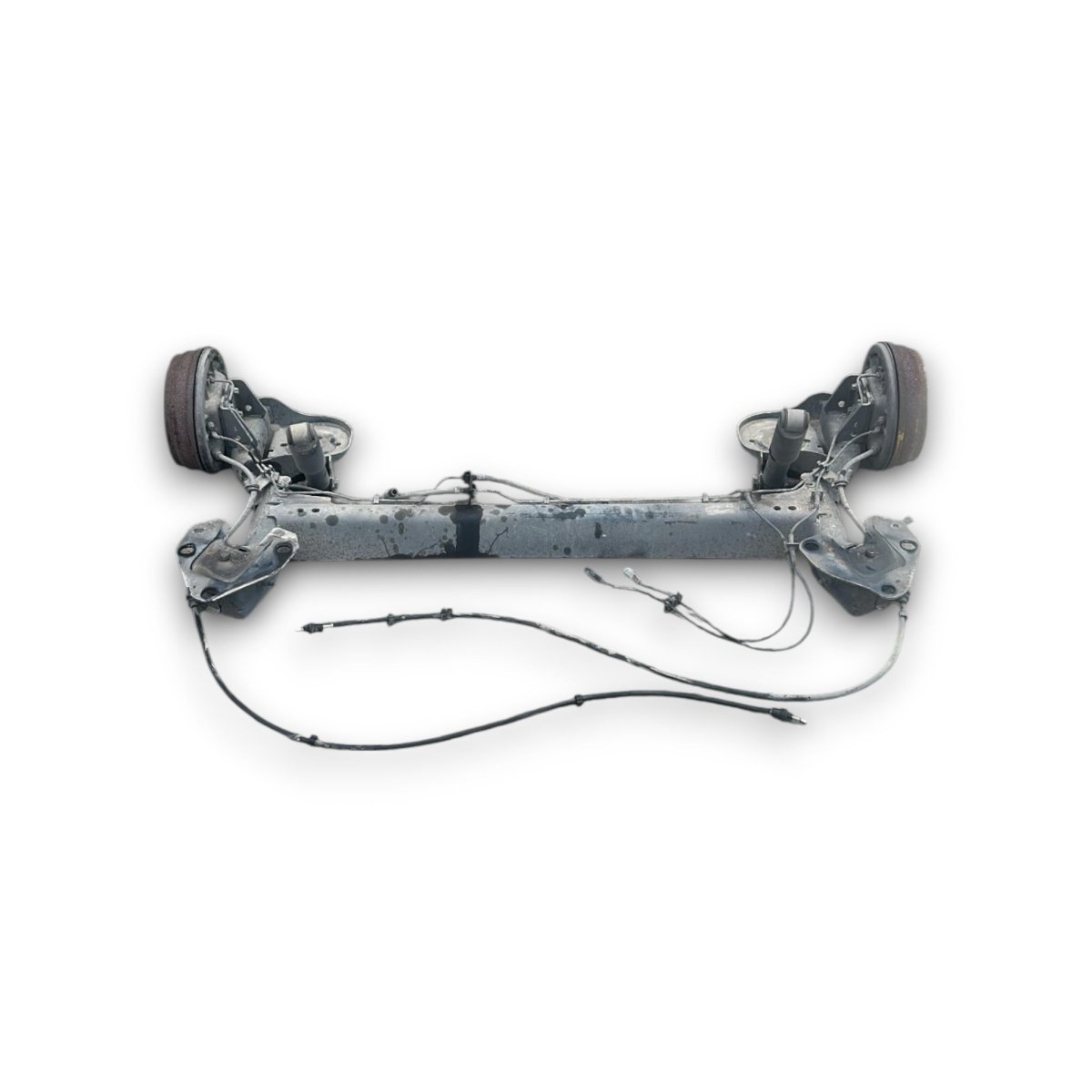 Assale / ponte posteriore (a tamburi) Dacia Dokker 1.5 diesel (2013 > 2021) - F&P CRASH SRLS - Ricambi Usati